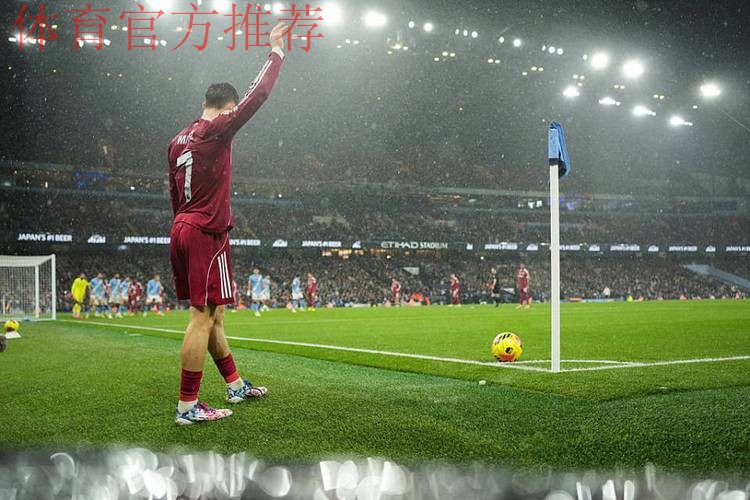 利物浦血亏?1.36亿水货加盟16场仍0球!跑出空门又遭萨拉赫无视 利物浦血亏?1.36亿水货加盟16场仍0球!跑出空门又遭萨拉赫无视